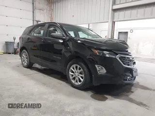 2021 Chevrolet Equinox LS z VIN 2GNAXSEV1M6148551, wystawiony jako IAAI lot #42333267 z przebiegiem 62 030 mil mil oraz . Historia ofert i sprzedaży dostępna na DreamBid. Obrazek 1.