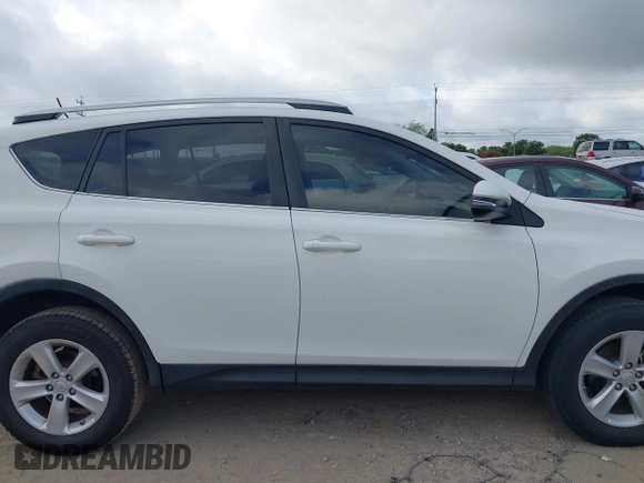 2013 Toyota RAV4 XLE z VIN JTMWFREVXDD011619, wystawiony jako IAAI lot #42602387 z przebiegiem 97 348 mil mil oraz . Historia ofert i sprzedaży dostępna na DreamBid. Obrazek 13.