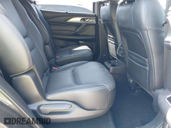 2020 Mazda CX-9 Grand Touring z VIN JM3TCADY8L0417775, wystawiony jako IAAI lot #42306864 z przebiegiem 35 287 mil mil oraz . Historia ofert i sprzedaży dostępna na DreamBid. Obrazek 8.
