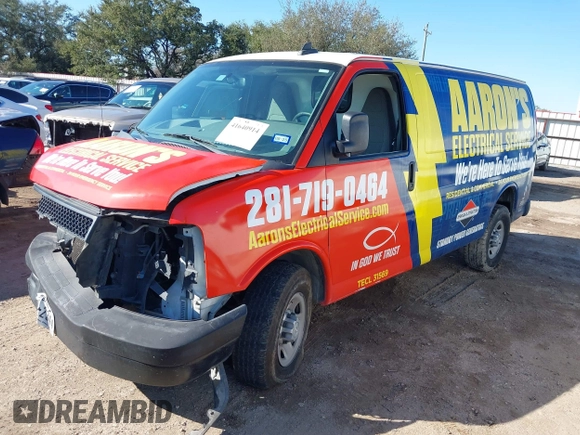 2018 Chevrolet Express Cargo Van with VIN 1GCWGAFP4J1286284, listed as a IAAI auction lot 41640914 with 98,691 mi miles. Bid and sale history available at carsss.com. Image 2.