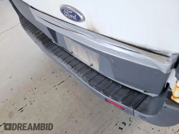2018 Ford Transit with VIN 1FTYE1CM0JKA08176, listed as a IAAI auction lot 42727683 with 287,555 mi miles and . Bid and sale history available at DreamBid. Image 30.