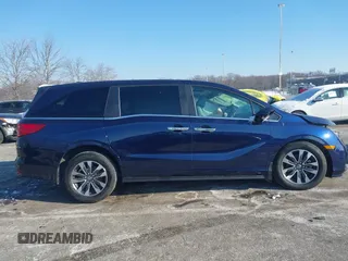 2024 Honda Odyssey EX-L with VIN 5FNRL6H60RB061017, listed as a IAAI auction lot 41399491 with 6,921 mi miles and . Bid and sale history available at DreamBid. Image 13.