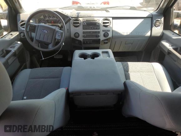 2015 Ford F-250 Lariat с VIN 1FT7W2B62FED39199, выставлен на аукционе Copart как лот 59503615 с пробегом 151 009 миль миль и Списание • Salvage title. История ставок и продаж доступна на DreamBid. Изображение 8.