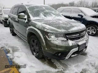 2019 Dodge Journey Crossroad z VIN 3C4PDDGG4KT811044, wystawiony jako Copart lot #84184044 z przebiegiem 84 829 mil mil oraz Szkoda całkowita • Salvage title. Historia ofert i sprzedaży dostępna na DreamBid. Obrazek 14.