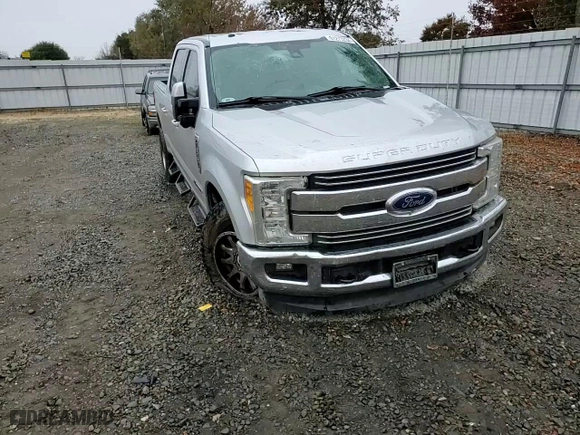 2017 Ford Super Duty F-250 SRW Lariat with VIN 1FT7W2BT4HEC21907, listed as a Copart auction lot 81273234 with 180,641 mi miles and Salvage Title. Bid and sale history available at carsss.com. Image 10.