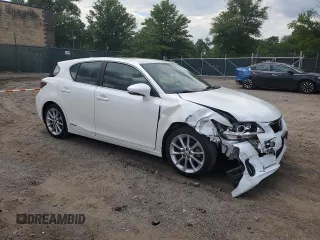 2013 Lexus CT 200h z VIN JTHKD5BH5D2168738, wystawiony jako Copart lot #56362615 z przebiegiem 107 231 mil mil oraz Szkody całkowita. Historia ofert i sprzedaży dostępna na DreamBid. Obrazek 4.