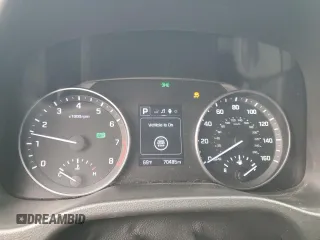2017 Hyundai Elantra Limited z VIN 5NPD84LF0HH072770, wystawiony jako Copart lot #55665015 z przebiegiem 70 485 mil mil oraz Szkoda całkowita • Salvage title. Historia ofert i sprzedaży dostępna na DreamBid. Obrazek 9.