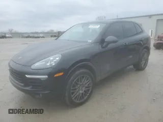 2018 Porsche Cayenne z VIN WP1AA2A2XJKA05305, wystawiony jako Copart lot #42763575 z przebiegiem 117 366 mil mil oraz Szkoda całkowita • Salvage title. Historia ofert i sprzedaży dostępna na DreamBid. Obrazek 1.