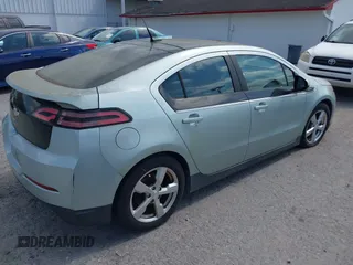 2012 Chevrolet Volt with VIN 1G1RA6E42CU101484, listed as a IAAI auction lot 42108369 with Not Provided miles and . Bid and sale history available at carsss.com. Image 4.