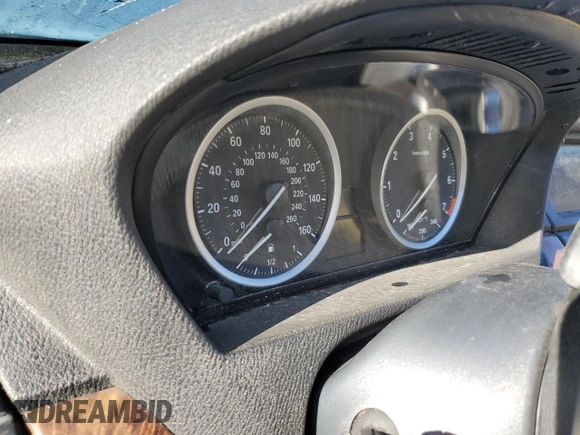 2011 BMW X6 50i with VIN 5UXFG8C58BLZ96045, listed as a Copart auction lot 50291795 with 0 mi miles and Salvage Title. Bid and sale history available at carsss.com. Image 9.