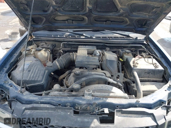 2004 Chevrolet Colorado LS Z71 with VIN 1GCDT196048188709, listed as a IAAI auction lot 41685930 with 153,673 mi miles. Bid and sale history available at carsss.com. Image 10.