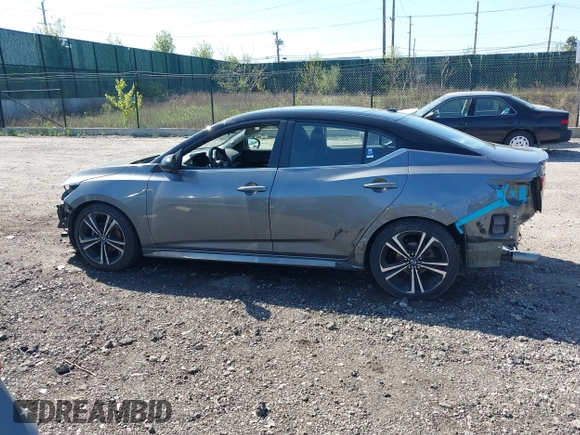 2020 Nissan Sentra SR z VIN 3N1AB8DVXLY262821, wystawiony jako IAAI lot #42085696 z przebiegiem 102 191 mil mil oraz . Historia ofert i sprzedaży dostępna na DreamBid. Obrazek 14.