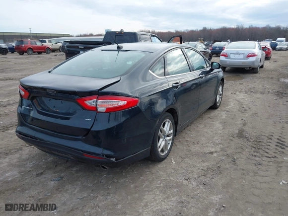 2014 Ford Fusion SE with VIN 3FA6P0H72ER222639, listed as a IAAI auction lot 41957789 with 201,464 mi miles. Bid and sale history available at carsss.com. Image 4.