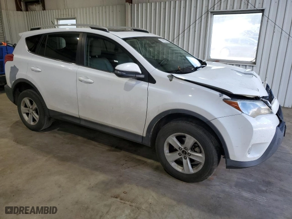 2013 Toyota RAV4 XLE with VIN 2T3WFREV6DW020868, listed as a Copart auction lot 85493634 with 137,834 mi miles and Salvage Title. Bid and sale history available at carsss.com. Image 4.
