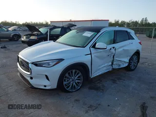 2024 Infiniti QX50 Luxe z VIN 3PCAJ5BA1RF108713, wystawiony jako IAAI lot #42004002 z przebiegiem 14 752 mil mil oraz . Historia ofert i sprzedaży dostępna na DreamBid. Obrazek 2.