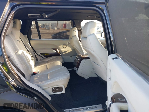 2014 Land Rover Range Rover Supercharged with VIN SALGS3TFXEA182763, listed as a IAAI auction lot 41945640 with 121,845 mi miles and . Bid and sale history available at DreamBid. Image 8.