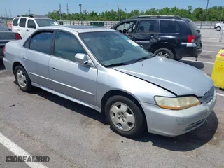2001 Honda Accord Sdn EX w/Leather with VIN 1HGCG165X1A058857, listed as a IAAI auction lot 39264541 with 184,645 mi miles. Bid and sale history available at carsss.com. Image 1.