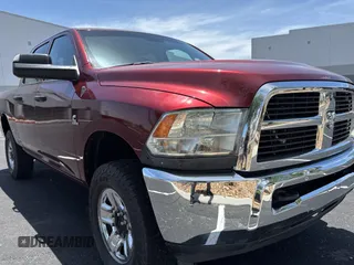 2017 Ram 2500 Tradesman z VIN 3C6UR5CL4HG562766, wystawiony jako Copart lot #56939185 z przebiegiem 36 835 mil mil oraz Czysty tytuł • Clean title. Historia ofert i sprzedaży dostępna na DreamBid. Obrazek 1.