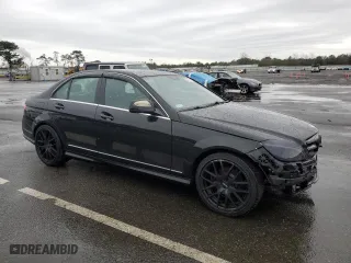 2008 Mercedes-Benz C-Class 3.0L Sport with VIN WDDGF54X68F192413, listed as a Copart auction lot 51572725 with 140,803 mi miles and Salvage Title. Bid and sale history available at carsss.com. Image 4.