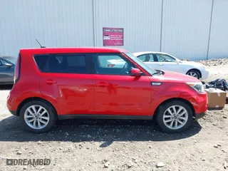 2018 Kia Soul + with VIN KNDJP3A53J7612357, listed as a IAAI auction lot 41994031 with 147,353 mi miles. Bid and sale history available at carsss.com. Image 13.