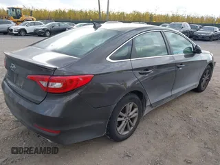 2015 Hyundai Sonata SE with VIN 5NPE24AF0FH040682, listed as a IAAI auction lot 40789480 with 144,741 mi miles and . Bid and sale history available at DreamBid. Image 4.