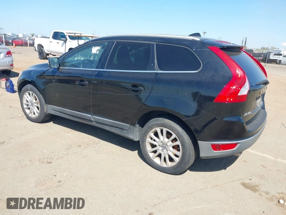 2010 Volvo XC60 3.0T z VIN YV4992DZ8A2022087, wystawiony jako IAAI lot #42032484 z przebiegiem 162 246 mil mil oraz . Historia ofert i sprzedaży dostępna na DreamBid. Obrazek 3.