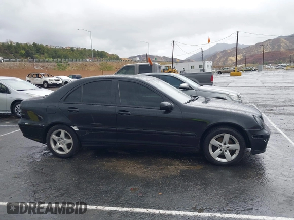 2005 Mercedes-Benz C 240 with VIN WDBRF61J25A790966, listed as a IAAI auction lot 41506319 with 190,131 mi miles and . Bid and sale history available at DreamBid. Image 13.
