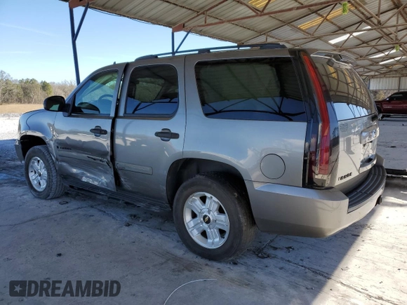 2008 Chevrolet Tahoe LS с VIN 1GNFC13C68R257689, выставлен на аукционе Copart как лот 44227605 с пробегом 194 458 миль миль и Списание • Salvage title. История ставок и продаж доступна на DreamBid. Изображение 2.