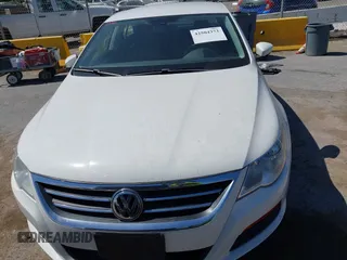 2012 Volkswagen CC Sport with VIN WVWNP7AN0CE532764, listed as a IAAI auction lot 42504373 with 97,562 mi miles and . Bid and sale history available at DreamBid. Image 6.