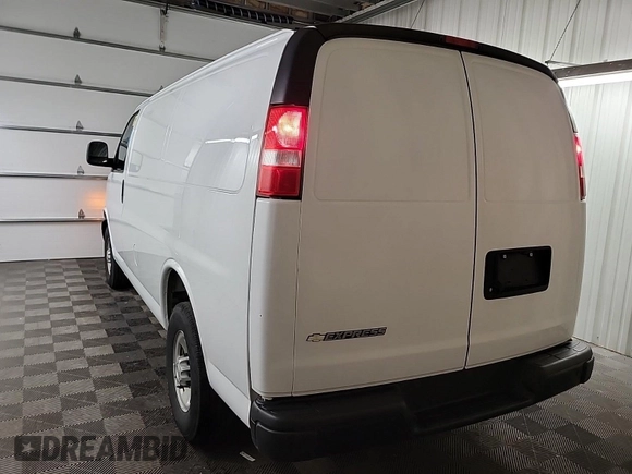 2022 Chevrolet Express Cargo with VIN 1GCWGAFPXN1225074, listed as a IAAI auction lot 42774188 with 101,508 mi miles and . Bid and sale history available at DreamBid. Image 30.