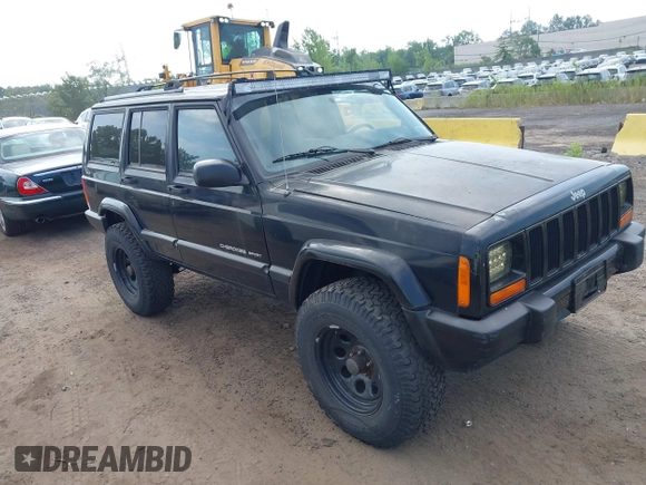 2000 Jeep Cherokee z VIN 1J4FF48S2YL190863, wystawiony jako IAAI lot #42820115 z przebiegiem 133 296 mil mil oraz . Historia ofert i sprzedaży dostępna na DreamBid. Obrazek 1.