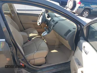 2008 Nissan Sentra 2.0 с VIN 3N1AB61E78L631874, выставлен на аукционе IAAI как лот 42572380 с пробегом 176 462 миль миль и . История ставок и продаж доступна на DreamBid. Изображение 5.