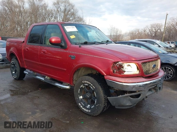 2003 Ford F-150 XLT with VIN 1FTRW08L33KC93082, listed as a IAAI auction lot 41157260 with 240,481 mi miles. Bid and sale history available at carsss.com. Image 1.