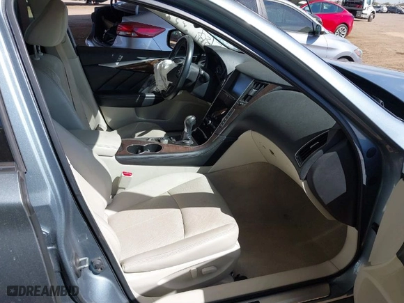 2014 Infiniti Q50 Premium with VIN JN1BV7AP5EM678292, listed as a IAAI auction lot 41656417 with 79694 miles. Bid and sale history available at carsss.com. Image 5.