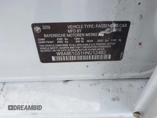 2017 BMW 3 Series 320i z VIN WBA8E1G51HNU12483, wystawiony jako IAAI lot #42339324 z przebiegiem Nie podano mil oraz . Historia ofert i sprzedaży dostępna na DreamBid. Obrazek 9.