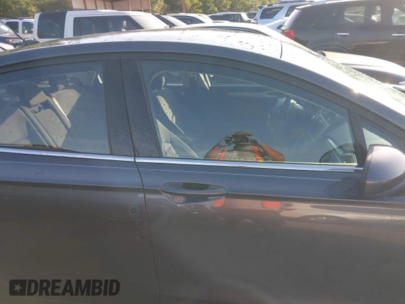 2018 Ford Fusion SE with VIN 3FA6P0HD4JR256663, listed as a IAAI auction lot 42814801 with 112,809 mi miles and . Bid and sale history available at DreamBid. Image 13.