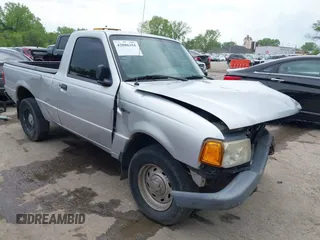2002 Ford Ranger XL z VIN 1FTYR10U42PB57767, wystawiony jako IAAI lot #42086355 z przebiegiem 180 951 mil mil oraz . Historia ofert i sprzedaży dostępna na DreamBid. Obrazek 1.