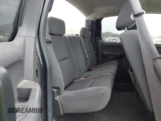 2009 Chevrolet Silverado 1500 LT with VIN 1GCEK29079Z199152, listed as a IAAI auction lot 41934658 with 129,864 mi miles. Bid and sale history available at carsss.com. Image 8.