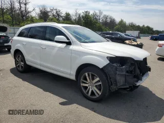 2014 Audi Q7 Premium Plus с VIN WA1LGAFE6ED000953, выставлен на аукционе Copart как лот 62193535 с пробегом 111 301 миль миль и Списание • Salvage title. История ставок и продаж доступна на DreamBid. Изображение 4.