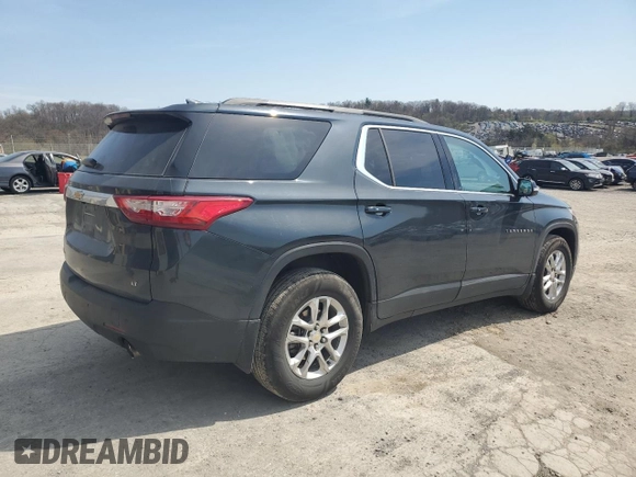 2021 Chevrolet Traverse LT Cloth z VIN 1GNEVGKW8MJ141696, wystawiony jako Copart lot #55600245 z przebiegiem 59 789 mil mil oraz Szkoda całkowita • Salvage title. Historia ofert i sprzedaży dostępna na DreamBid. Obrazek 3.