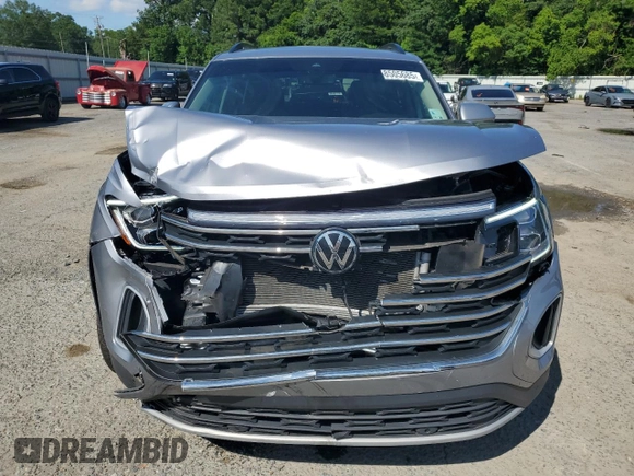 2024 Volkswagen Atlas SE z VIN 1V2JR2CA6RC538030, wystawiony jako Copart lot #58505685 z przebiegiem 32 613 mil mil oraz Szkoda całkowita • Salvage title. Historia ofert i sprzedaży dostępna na DreamBid. Obrazek 5.