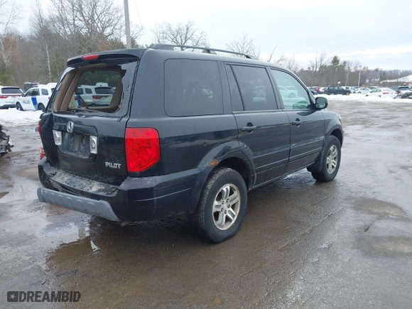 2004 Honda Pilot EX with VIN 2HKYF18414H595383, listed as a IAAI auction lot 41658945 with 131,622 mi miles. Bid and sale history available at carsss.com. Image 4.