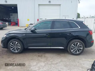 2024 Audi Q5 S line Premium Plus with VIN WA1EAAFY8R2025472, listed as a IAAI auction lot 42371409 with 10,737 mi miles and . Bid and sale history available at DreamBid. Image 13.