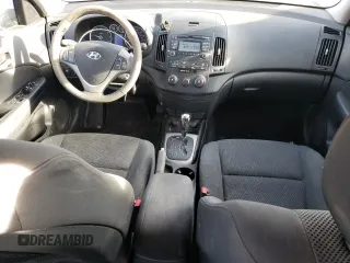 2009 Hyundai Elantra Touring z VIN KMHDC86E99U046003, wystawiony jako Copart lot #46362045 z przebiegiem 130 650 mil mil oraz Nie do naprawy • Non repairable. Historia ofert i sprzedaży dostępna na DreamBid. Obrazek 8.
