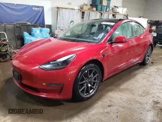 2022 Tesla Model 3 with VIN 5YJ3E1EA8NF289661, listed as a Copart auction lot 52350675 with 153,797 mi miles and Salvage Title. Bid and sale history available at DreamBid. Image 1.