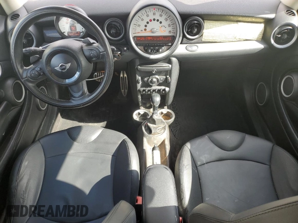 2011 MINI Hardtop S with VIN WMWSV3C57BTY14678, listed as a Copart auction lot 55501545 with 119,995 mi miles and Salvage title. Bid and sale history available at DreamBid. Image 8.