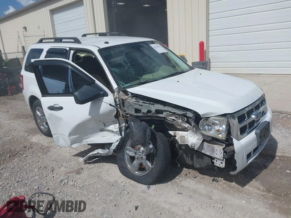 2008 Ford Escape XLT with VIN 1FMCU03168KD51111, listed as a IAAI auction lot 42523942 with 123,203 mi miles and . Bid and sale history available at DreamBid. Image 1.