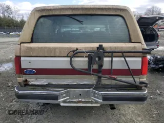 1990 Ford Bronco XL with VIN 1FMEU15N0LLB03440, listed as a Copart auction lot 44936595 with 197,758 mi miles and Clean Title. Bid and sale history available at carsss.com. Image 6.