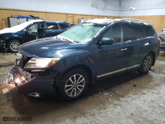 2014 Nissan Pathfinder SL with VIN 5N1AR2MM2EC722221, listed as a Copart auction lot 44730785 with NaN miles and Clean Title. Bid and sale history available at carsss.com. Image 1.