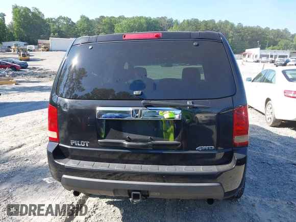 2011 Honda Pilot LX with VIN 5FNYF4H25BB046118, listed as a IAAI auction lot 42350486 with 357,025 mi miles and . Bid and sale history available at DreamBid. Image 16.